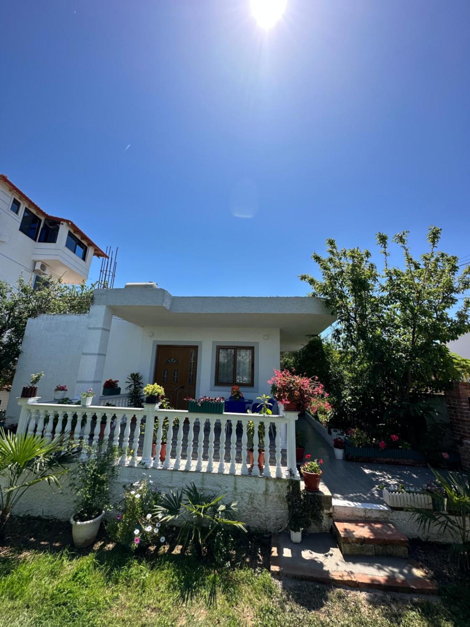 Guesthouse Xhuliano Ksamil Exterior photo